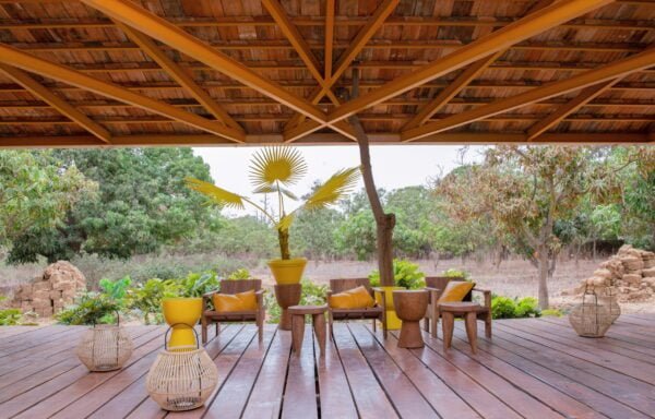 kruk/bijzettafel geel