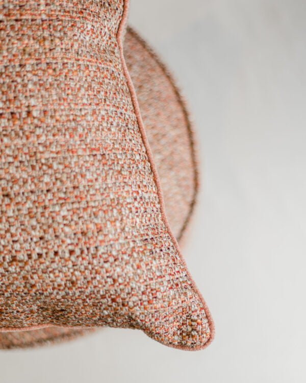 Kussen roze structuur met bies - 50x50