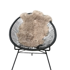 Tibetaanse schapenvacht - taupe gekleurd