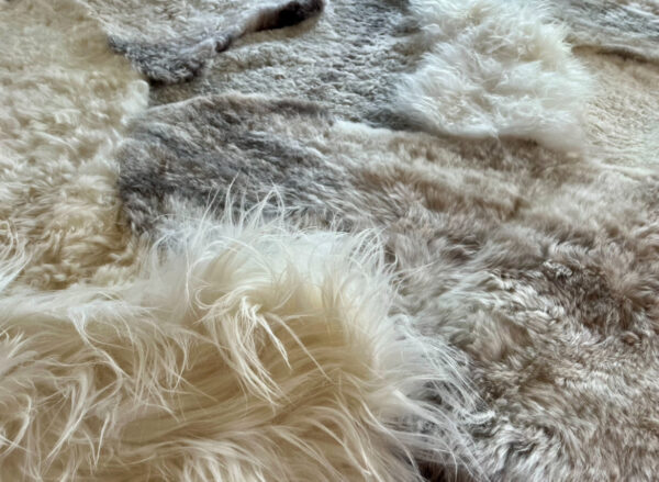 Handgenaaid patchwork tapijt - grey melange/off white - 3 lengtes