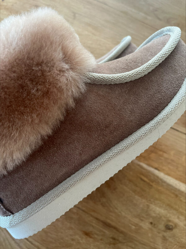 Zachte Pantoffels uit  schapenvacht
