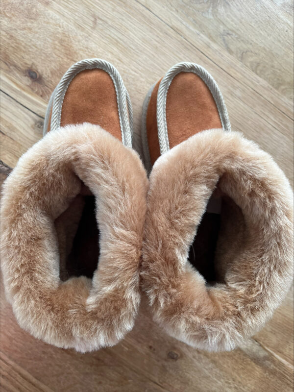 Zachte Pantoffels uit  schapenvacht