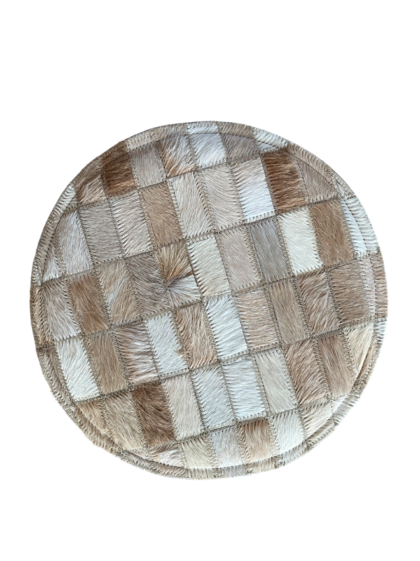 Stoelpad -  koehuid patchwork - beige- diameter 35cm