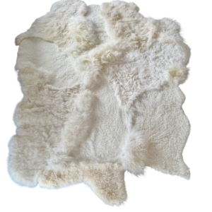 UNIEK STUK- Handgenaaid patchwork tapijt -  spanish curly x Icelandic/English - White/off white -2 lengtes- 220x160/170cm